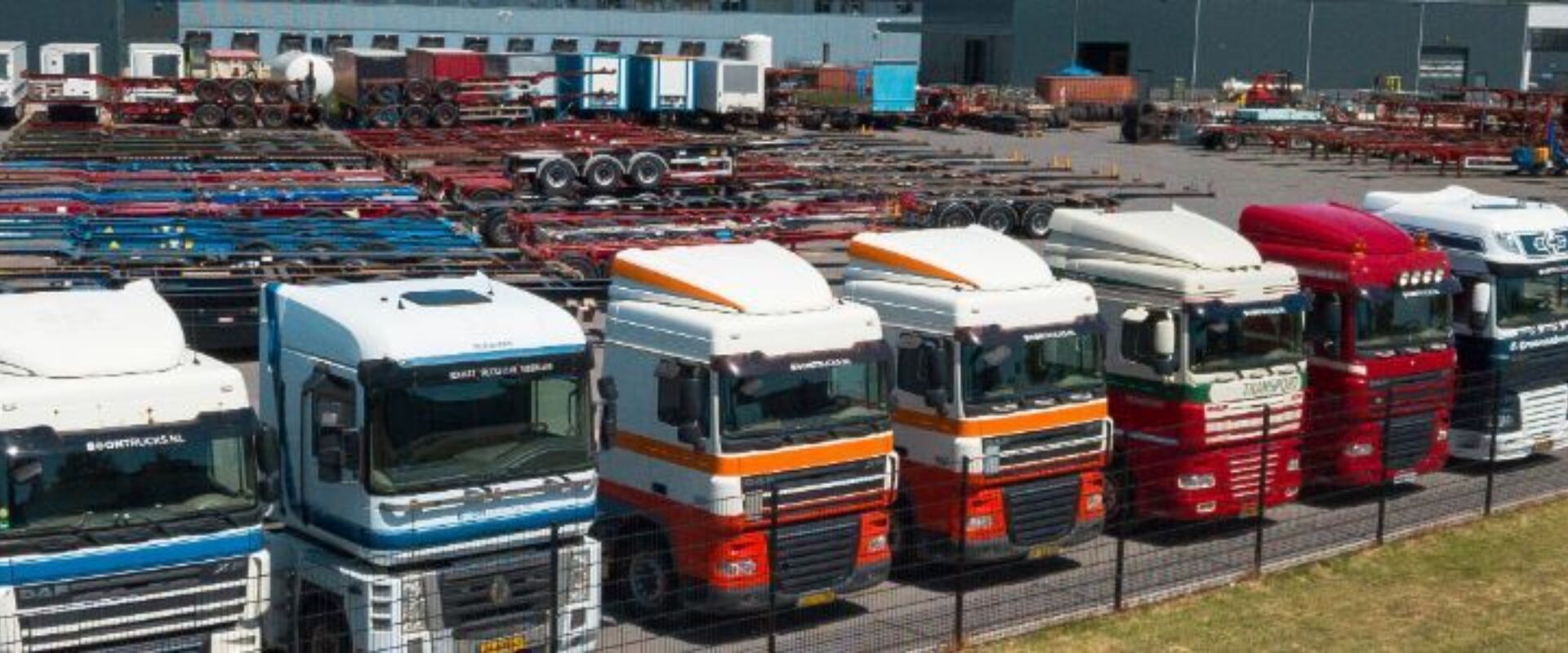 https://www.boontrucks.nl/media/transforms/Banners/_1920x800_crop_center-center_80_none/Banner-Aanbod.jpg