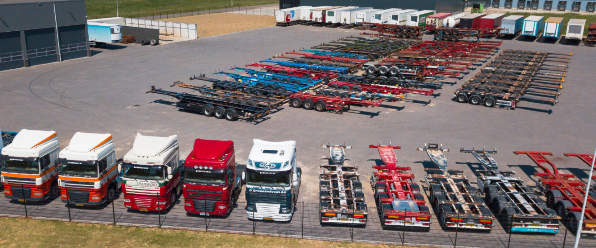 https://www.boontrucks.nl/media/transforms/Banners/_1920x800_crop_center-center_80_none/Banner-Home.jpg
